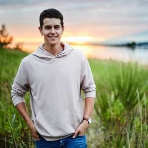 Meet your Posher, Adrian